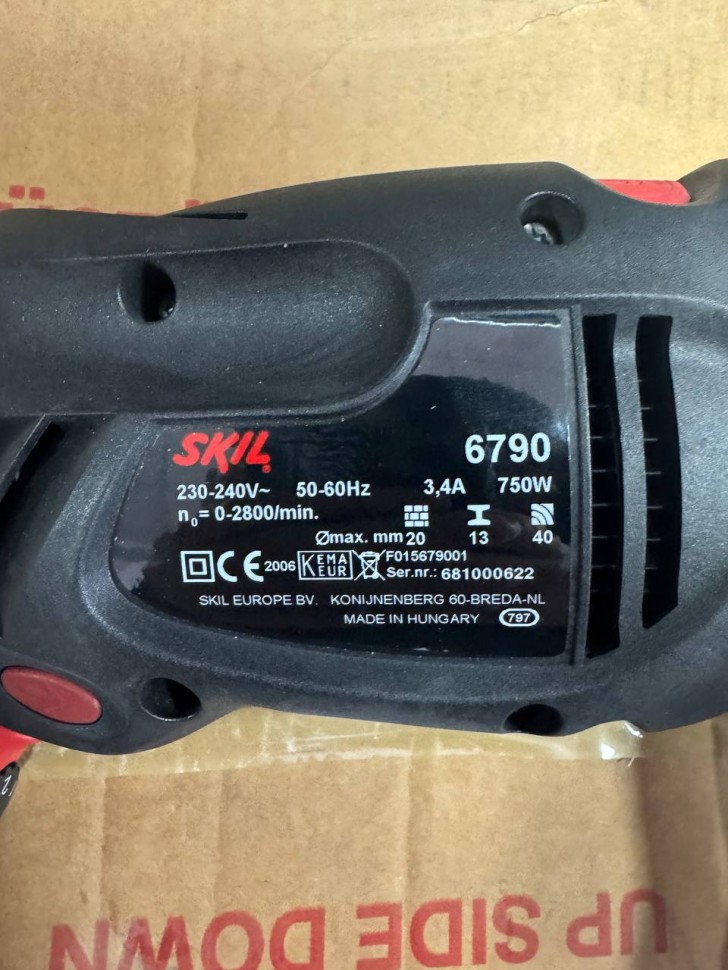Дрель ударная F015679001 SKIL 6790