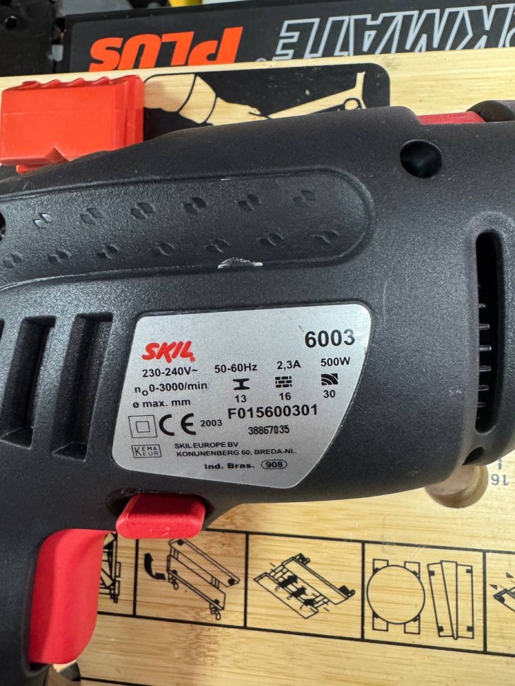 Дрель ударная F015600301 SKIL 6003
