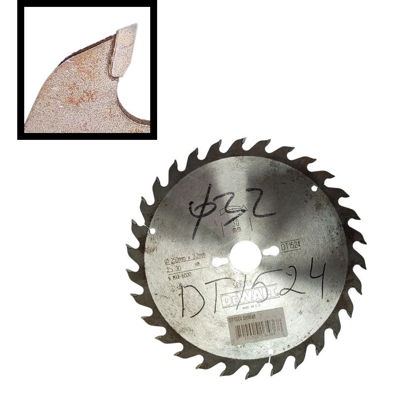 Диск пильный по дереву (250х3.2х30мм; 30 зуб.) DT1524 DeWalt